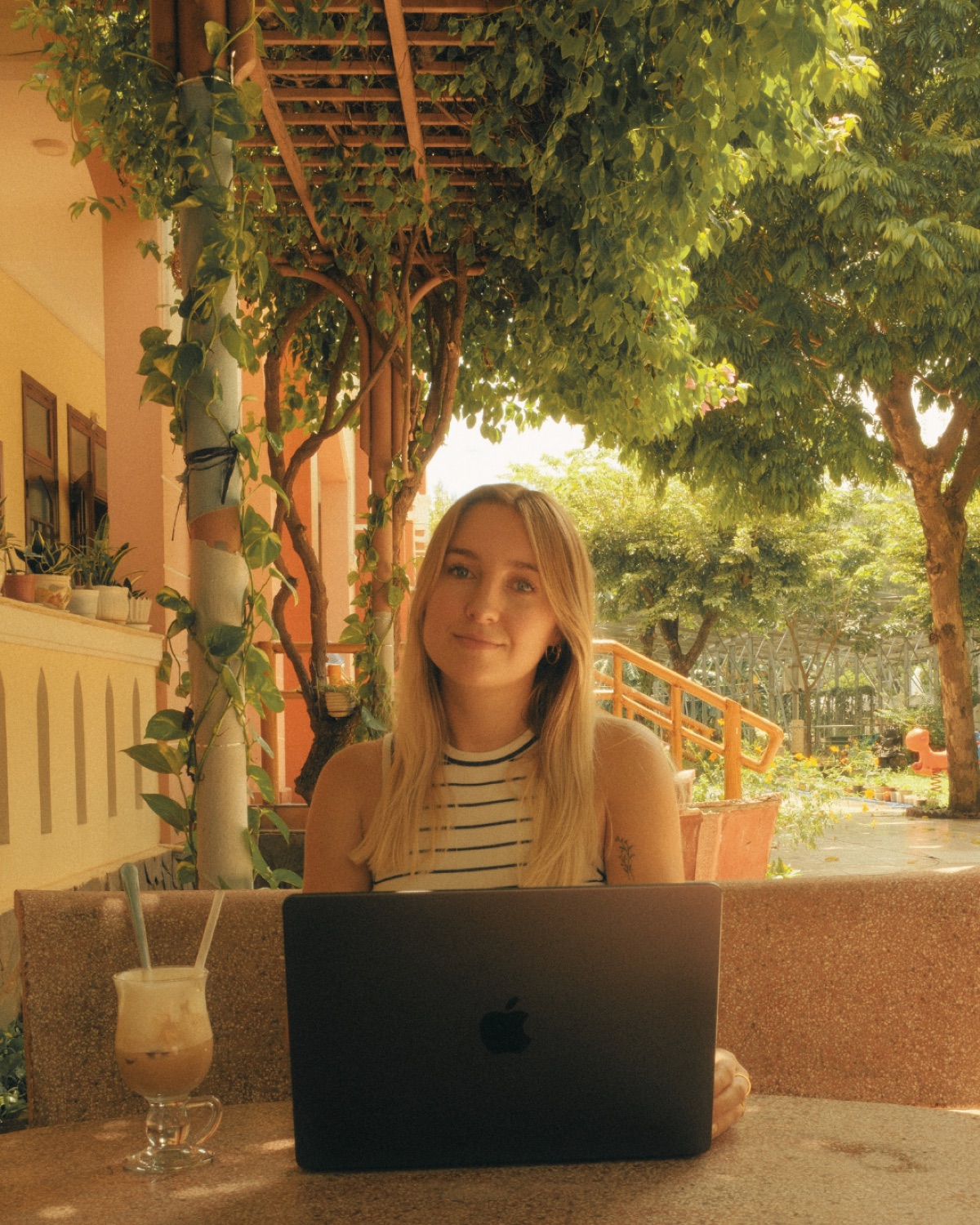 Julia Stein at work